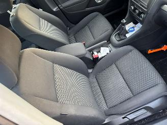 Volkswagen Golf 1.2 TSI Tour picture 15