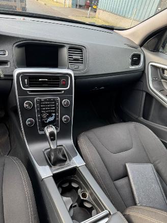 Volvo V-60 2.0 D2 Nordic+ picture 11