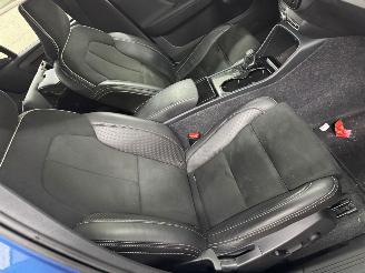 Volvo XC40 Recharge P8 AWD R-Design picture 13