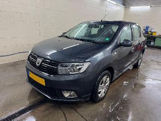 uszkodzony samochody osobowe Dacia Sandero 0.9 TCe Bi-Fuel Laureate benzine/lpg 2018/3