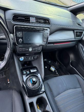 Nissan Leaf Acenta 40 kWh AUTOMAAT BJ 2019 47.453 KM picture 9