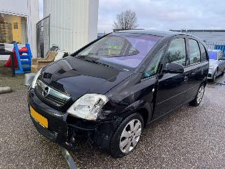 damaged passenger cars Opel Meriva 1.6-16V Temptation AUTOMAAT BJ 2008 191.796 KM 2008/4