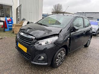 Auto incidentate Peugeot 108 1.0 e-VTi Active BJ 2021 97.570 KM 2021/5