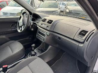 Skoda Fabia Combi 1.2 TDI Greenline BJ 2012 233.391 KM picture 13