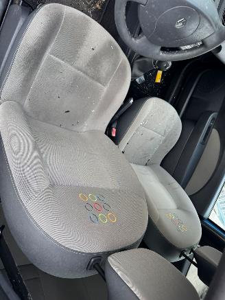 Renault Twingo 1.2-16V Collection BJ 2011 125.698 KM picture 11