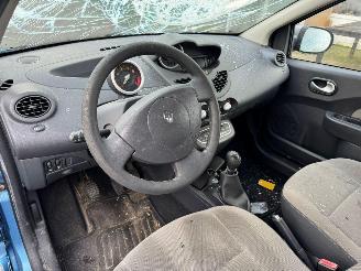 Renault Twingo 1.2-16V Collection BJ 2011 125.698 KM picture 8