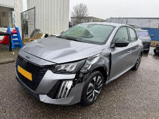 Unfallwagen Peugeot 208 1.2 PureTech 75 Style 2025/2