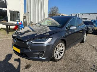 uszkodzony samochody osobowe Tesla Model X 75D Base 2017/12