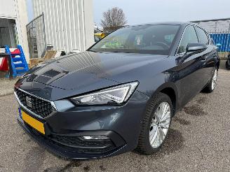 Damaged car Seat Leon Sportstourer 1.4 AUTOMAAT TSI eHybrid PHEV FR Business Intense 2021/1