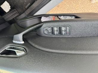 Renault Captur 1.3 AUTOMAAT TCe 130 Edition One picture 18