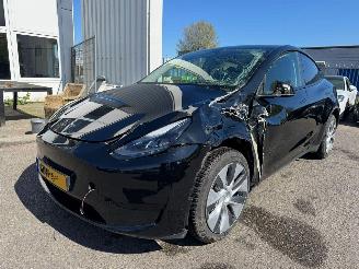 Vaurioauto  passenger cars Tesla Model Y RWD 58 kWh 2024/6