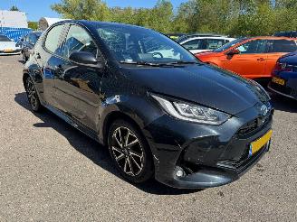 Toyota Yaris 1.5 Hybrid Dynamic picture 7