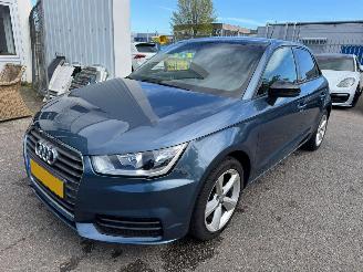 damaged passenger cars Audi A1 Sportback 1.0 TFSI PANO DAK Design Pro Line 2016/6