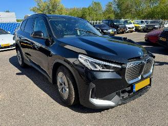 Schadeauto BMW iX1 eDrive20 67 kWh 2025/3
