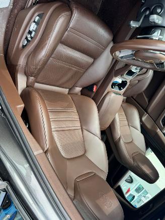 Porsche Cayenne 3.0 AUTOMAAT E-Hybrid picture 24