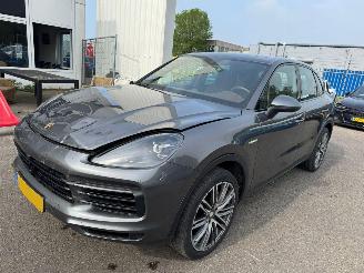 Auto incidentate Porsche Cayenne 3.0 AUTOMAAT E-Hybrid 2020/3