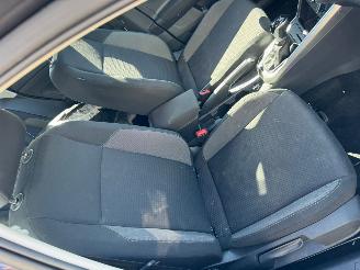 Volkswagen Polo 1.0 TSI Life picture 11