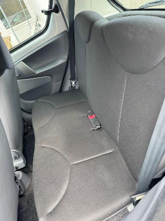 Toyota Aygo 1.0-12V Access picture 15