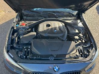BMW 1-serie 120i Executive picture 7