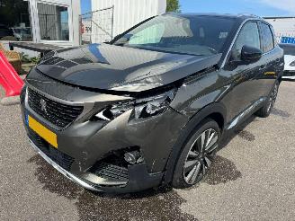 Damaged car Peugeot 3008 1.2 PureTech GT Line 2017/2