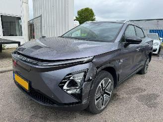 Vaurioauto  passenger cars Omoda 5 EV Premium 61 kWh 2025/8