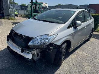 krockskadad bil auto Toyota Prius 1.8 AUTOMAAT Dynamic 2010/3