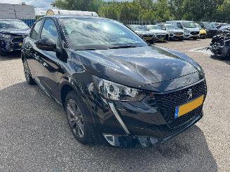 Peugeot e-208 EV Active Pack 50 kWh picture 6