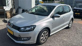 krockskadad bil auto Volkswagen Polo 1.2. TDI Bluemotion 2013/12