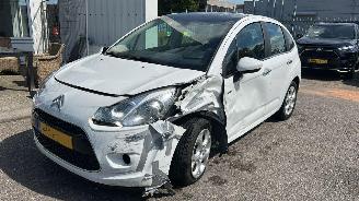 Vaurioauto  passenger cars Citroën C3 1.6  AUTOMAAT VTi Exclusive 2013/4