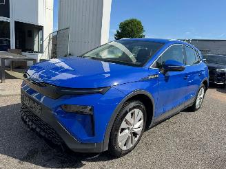 damaged passenger cars Skoda Elroq 60 Business Edition 2025/11
