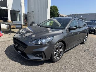 krockskadad bil auto Ford Focus  2022/2