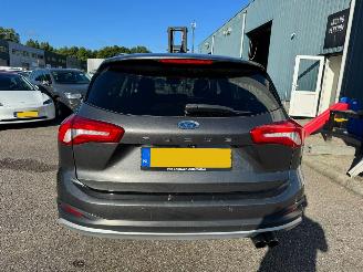 Ford Focus Wagon 1.0 AUTOMAAT EcoBoost Titanium Business picture 4