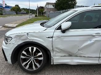 Volkswagen Tiguan 1.5 AUTOMAAT TSI ACT Highline Business R picture 2