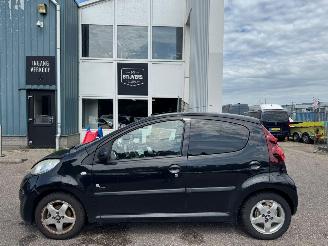 Peugeot 107 1.0 Access picture 2