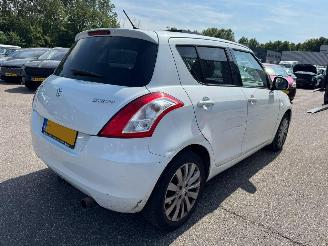 Suzuki Swift 1.2 Exclusive EASSS picture 5