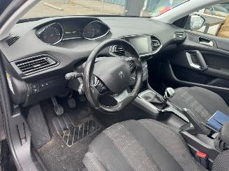 Peugeot 308 SW 1.6 BlueHDI Blue Lease Executive Pack picture 13