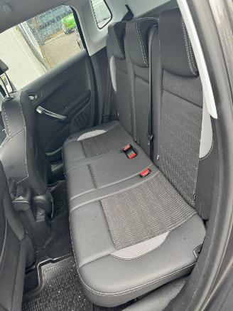 Peugeot 2008 1.2 PureTech GT-line picture 18