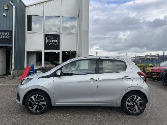 Voiture accidenté Peugeot 108 1.8 e-VTi AIIure 2017/6