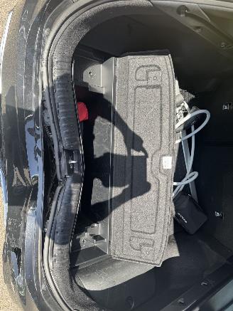 Kia Ceed 1.6 GDI PHEV DynamicPlusLine picture 16