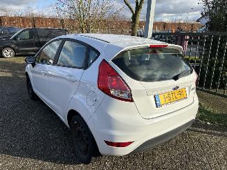 krockskadad bil auto Ford Fiesta 1.0 STYLE 2013/12
