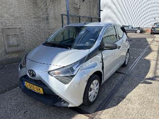 Auto incidentate Toyota Aygo 1.0 VVT-I X-FUN 2021/8