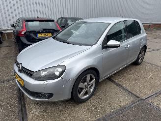 Voiture accidenté Volkswagen Golf 1.4 TSI Highline 2010/8