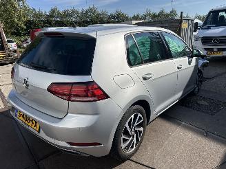 škoda osobní automobily Volkswagen Golf 1.0 TSI TRENDLINE 2018/5