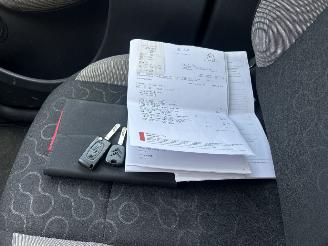 Citroën C3 picasso 1.4 VTI AURA picture 10