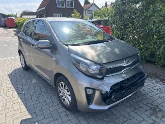 krockskadad bil auto Kia Picanto 1.0 CVVT ECONOMY PLUS LINE 2018/4