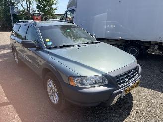 skadebil auto Volvo Xc-70 2.5 T  CROSS COUNTRY 2004/11