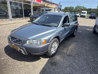 Volvo Xc-70 2.5 T  CROSS COUNTRY picture 2