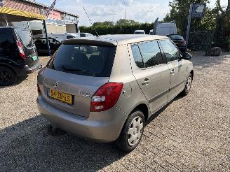 Schadeauto Skoda Fabia 1.4- 16V Ambiente 2008/1