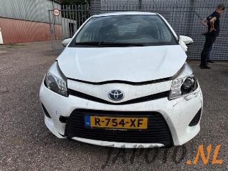 Toyota Yaris Yaris III (P13), Hatchback, 2010 / 2020 1.5 16V Hybrid picture 8