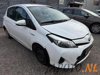 Toyota Yaris Yaris III (P13), Hatchback, 2010 / 2020 1.5 16V Hybrid picture 7